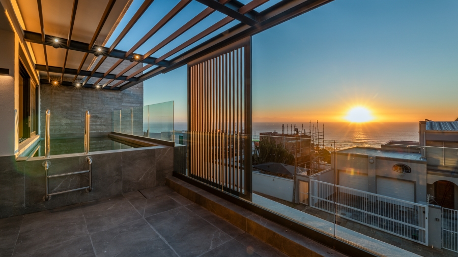 4 Bedroom Property for Sale in Camps Bay Western Cape